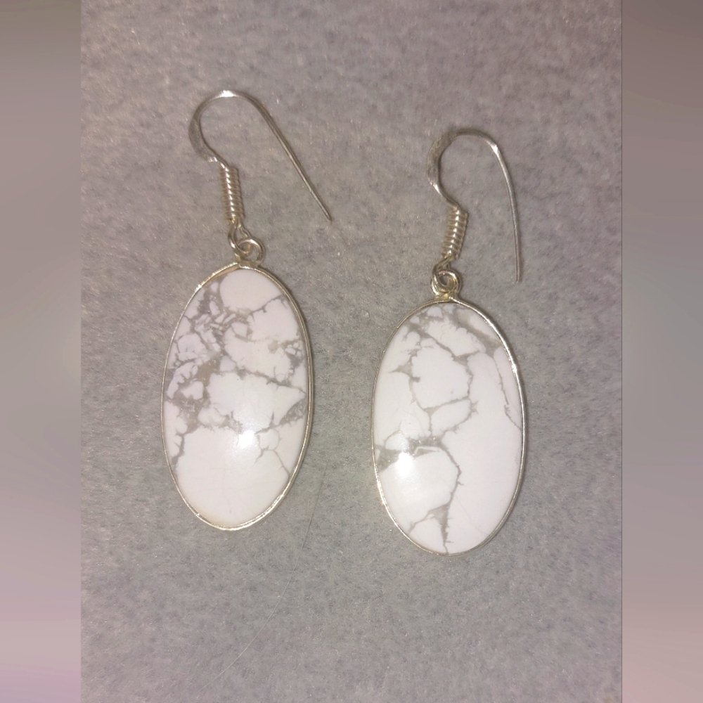 Howlite Drop Earrings
